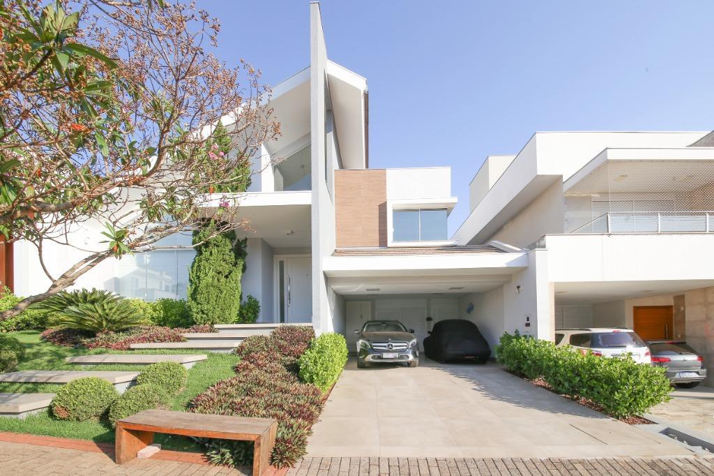 Sobrado à venda em Maringá, Vila Nova, com 3 suítes, com 419.73 m², Condomínio Azaléia Park