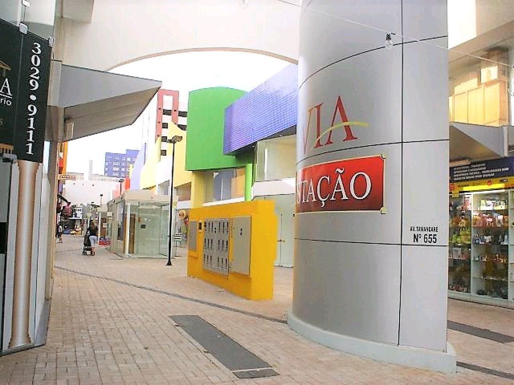 Sala para alugar em Maringá, Zona 01, com 31.66 m², Via Estação