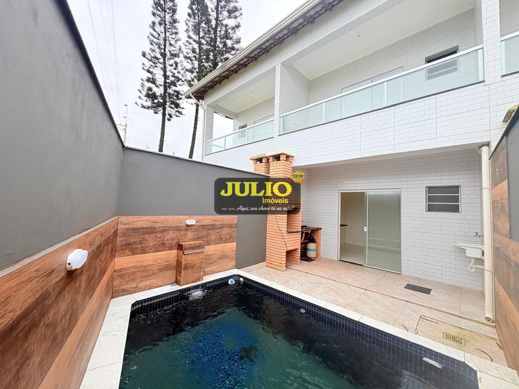 Sobrado à venda em Itanhaém, Loty, com 2 quartos, com 80 m²